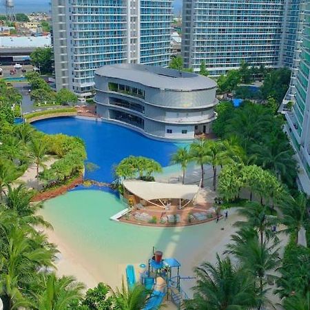 Azure Urban Resort Paranaque City Exterior foto