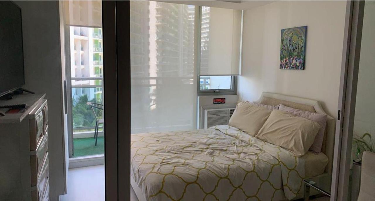 Azure Urban Resort Paranaque City Exterior foto